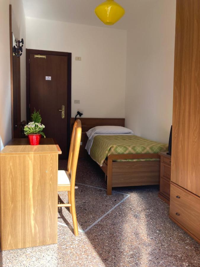 Hotel Maria Nella Bardineto Luaran gambar