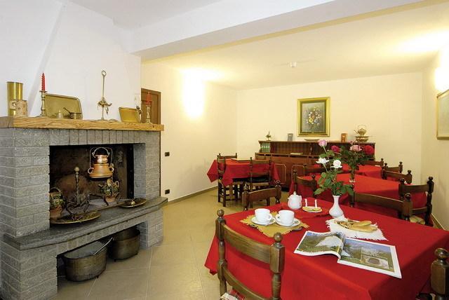 Hotel Maria Nella Bardineto Luaran gambar